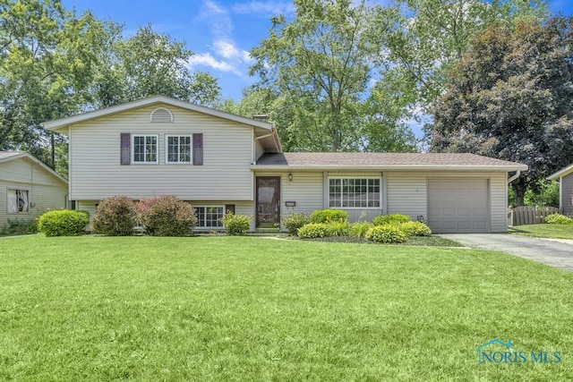 6045 Gregory Dr, Sylvania, OH 43560 - photo 1