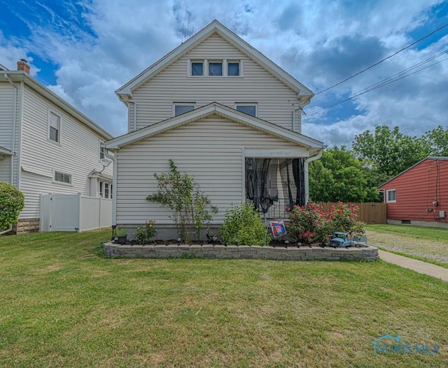 138 Boone Ave, Marion, OH 43302 - view of front of property featuring a sunroom