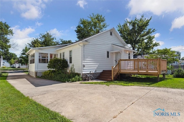 305 E Indiana Ave, Maumee, OH 43537 - photo 38
