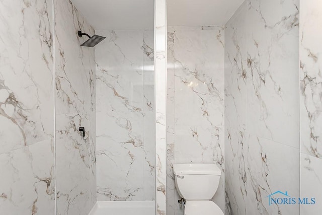 2617 Schroeder St, Toledo, OH 43613 - bathroom featuring a marble finish shower and toilet