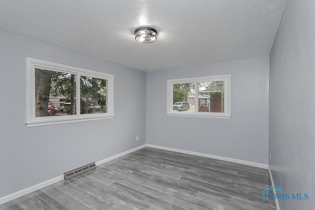 2617 Schroeder St, Toledo, OH 43613 - empty room featuring wood finished floors
