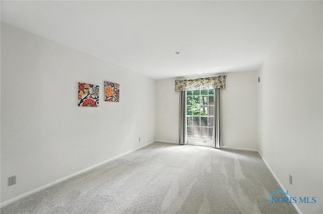 5679 Monroe St Unit 410, Sylvania, OH 43560 - unfurnished room with carpet and baseboards