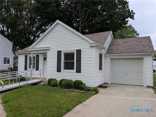 1006 Newdale Cir, Bryan, OH 43506 - photo 1