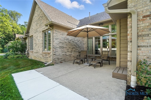 5576 N Citation Rd, Ottawa Hills, OH 43615 - view of patio