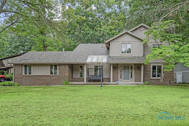 2374 Saint James Woods Blvd, Toledo, OH 43617 - photo 1