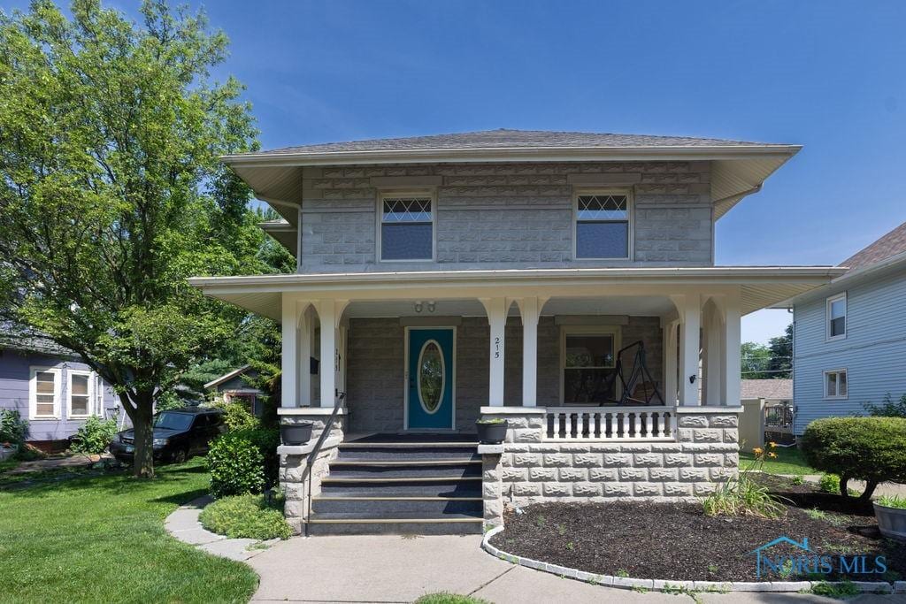 215 E Dudley St, Maumee, OH 43537 - photo 1