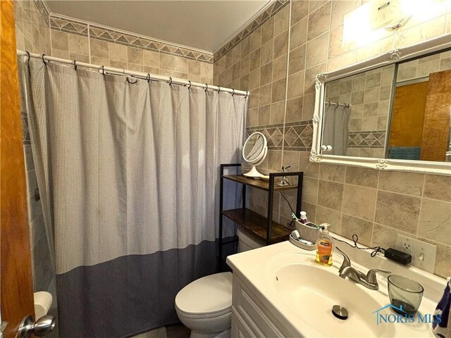 214 Raymond St, Walbridge, OH 43465 - photo 14