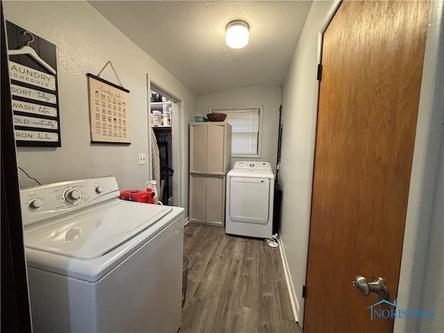 214 Raymond St, Walbridge, OH 43465 - photo 10