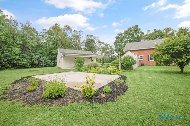 21010 Lemoyne Rd, Luckey, OH 43443 - view of green lawn