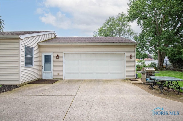 424 Hillside Dr, Rossford, OH 43460 - photo 8