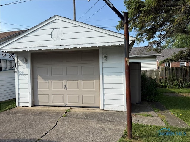 5414 Fortune Dr, Toledo, OH 43611 - photo 2