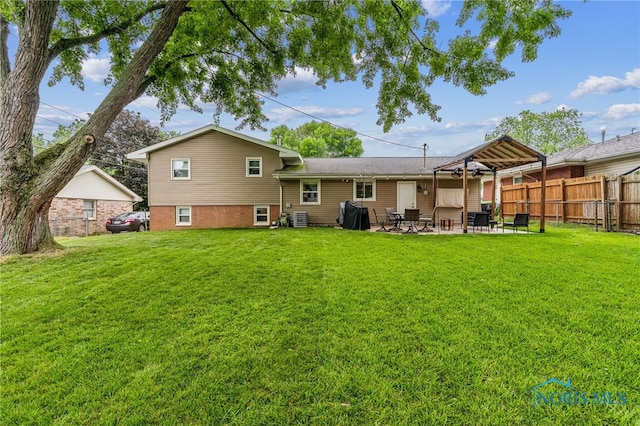 2631 Oxford Dr, Findlay, OH 45840 - photo 32