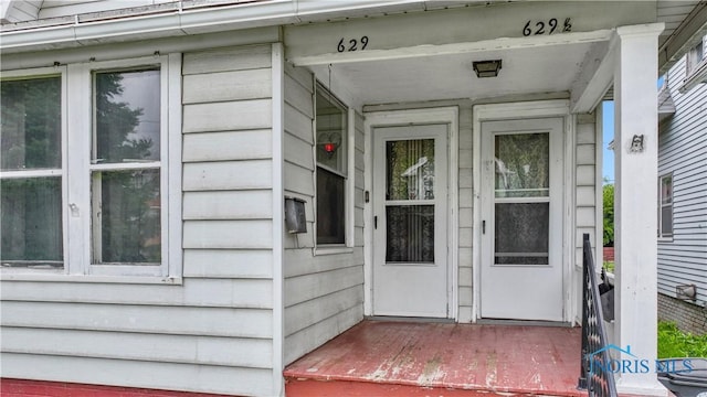 629 Clark St, Toledo, OH 43605 - photo 2