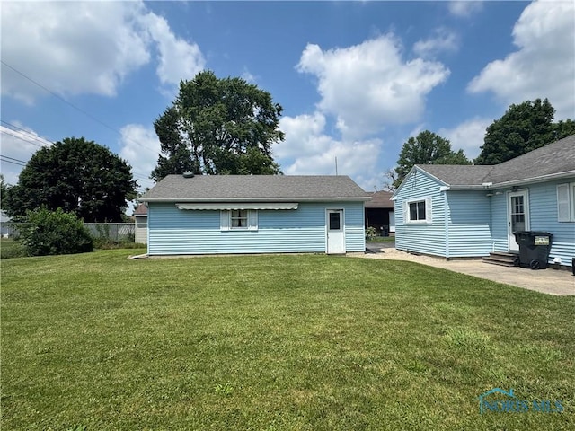 1926 Tiffin Rd, Fremont, OH 43420 - back of property