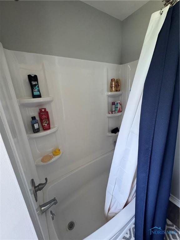 1926 Tiffin Rd, Fremont, OH 43420 - bathroom with shower / bath combo