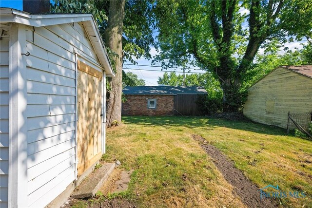 1614 Biscayne Dr, Toledo, OH 43612 - photo 23