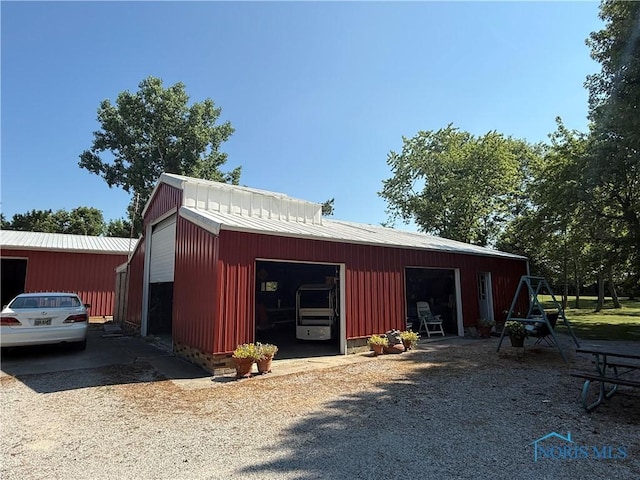 19445 Powers Rd, Defiance, OH 43512 - view of horse barn