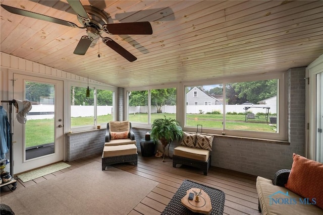 3605 W Laskey Rd, Toledo, OH 43623 - sunroom / solarium with lofted ceiling and ceiling fan