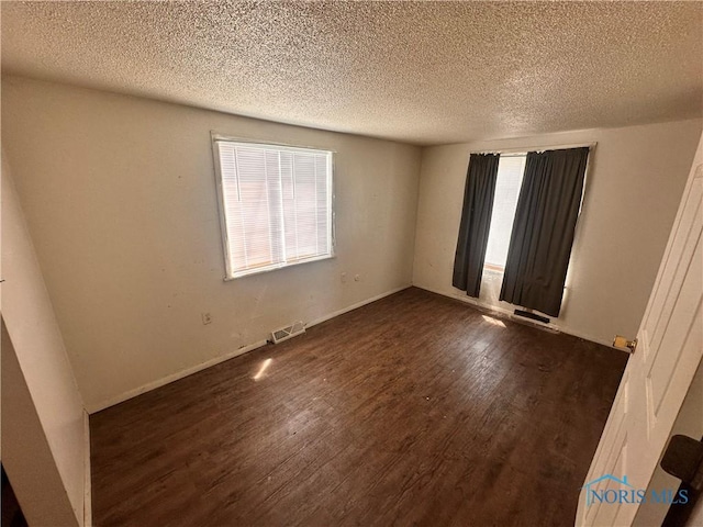 2167 Oakdale Ave, Oregon, OH 43616 - photo 4