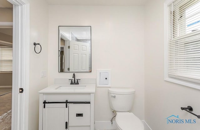 4308 Willis Blvd, Toledo, OH 43623 - half bath with toilet and vanity