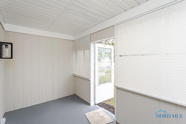 4308 Willis Blvd, Toledo, OH 43623 - view of unfurnished sunroom