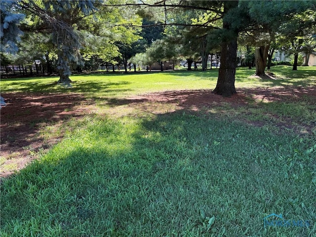 3046 N King Rd, Toledo, OH 43617