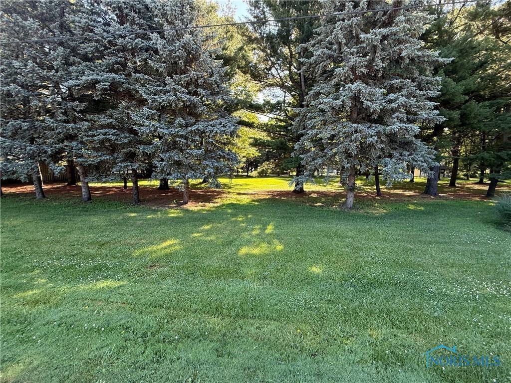 3046 N King Rd, Toledo, OH 43617