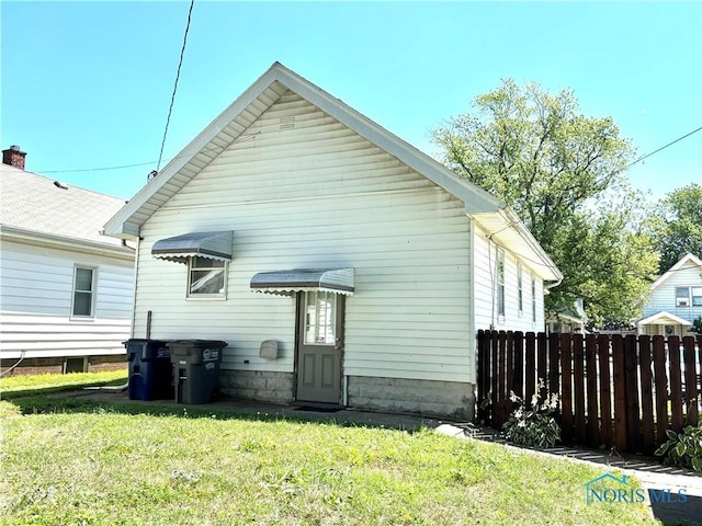 1654 Tadmore Dr, Toledo, OH 43605 - photo 17