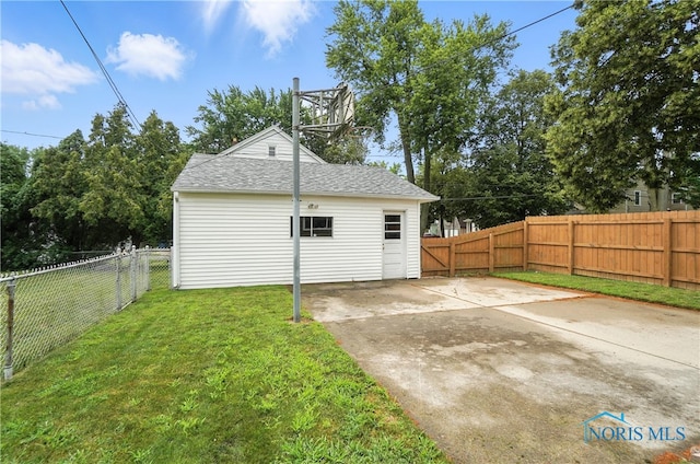 1447 Craigwood Rd, Toledo, OH 43612 - view of garage