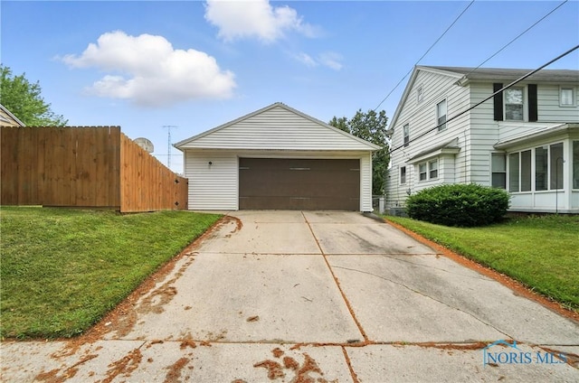 1447 Craigwood Rd, Toledo, OH 43612 - view of detached garage