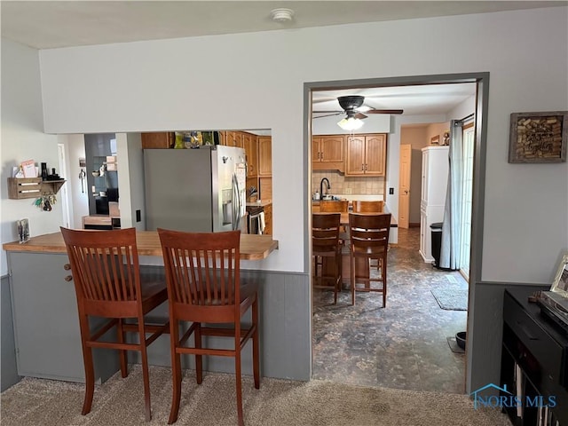 1819 Queenswood Dr, Findlay, OH 45840 - dining space with ceiling fan