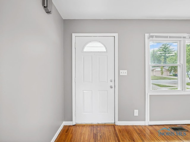 1242 Holgate Ave, Maumee, OH 43537 - foyer with wood finished floors