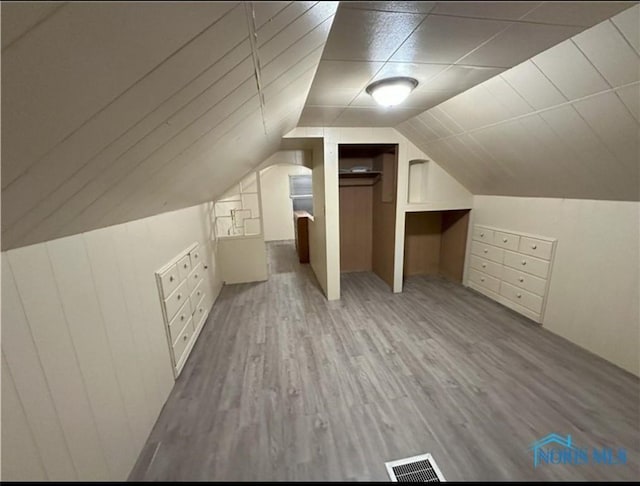 2127 Perth St, Toledo, OH 43607 - bonus room featuring light wood-type flooring and lofted ceiling