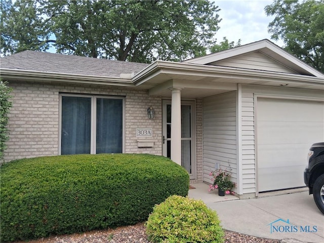 303 E Smith St Unit A, Hicksville, OH 43526 - photo 2