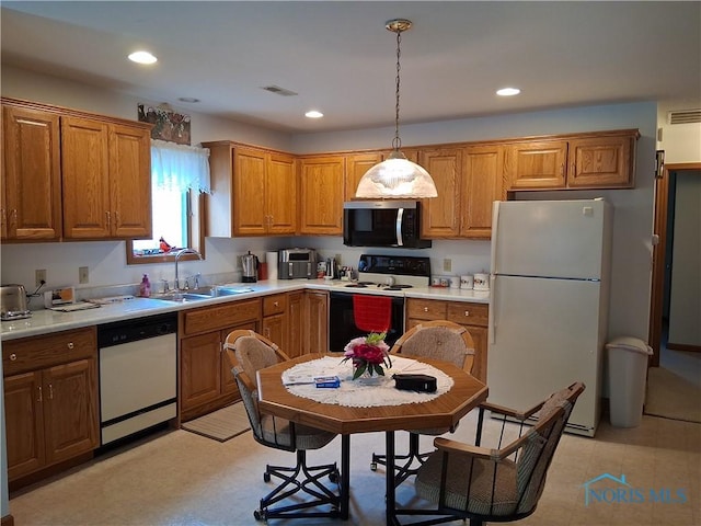 303 E Smith St Unit A, Hicksville, OH 43526 - photo 9