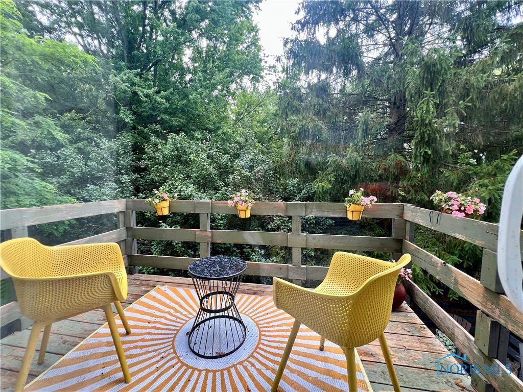 12262 Monclova Rd, Swanton, OH 43558 - view of wooden balcony featuring a wooden deck