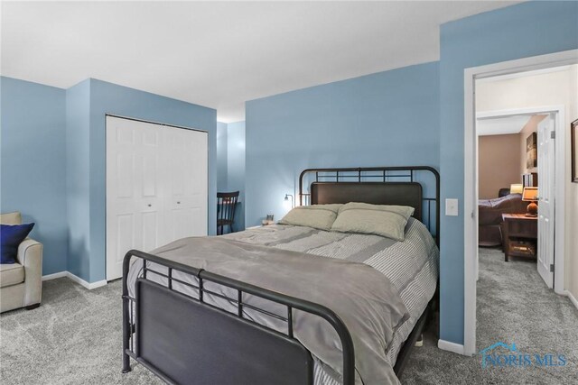 6627 Garden Rd Unit 6627, Maumee, OH 43537 - carpeted bedroom with a closet and baseboards