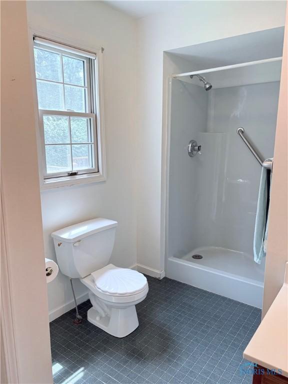 10086 Creekside Ct, Perrysburg, OH 43551 - photo 18