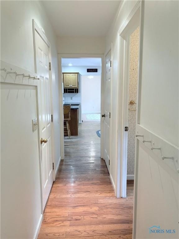 10086 Creekside Ct, Perrysburg, OH 43551 - photo 27