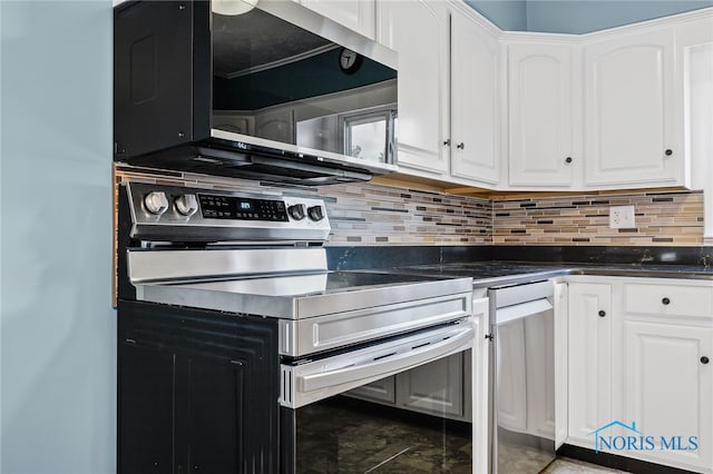 621 Bittersweet Dr, Findlay, OH 45840 - kitchen with stainless steel appliances, backsplash, dark countertops, and white cabinetry