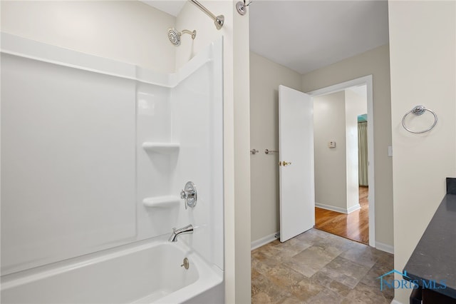621 Bittersweet Dr, Findlay, OH 45840 - full bath featuring stone finish flooring and shower / tub combination