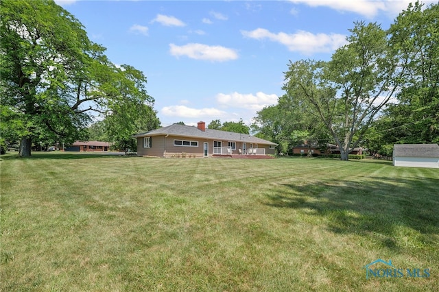 621 Bittersweet Dr, Findlay, OH 45840 - view of grassy yard