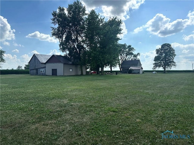 11080 Rd 21, Antwerp, OH 45813 - view of green lawn