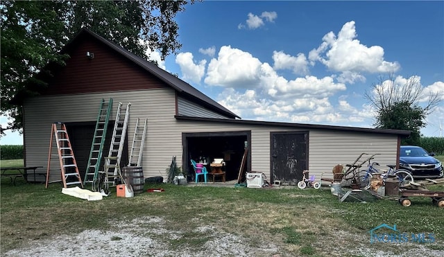 11080 Rd 21, Antwerp, OH 45813 - view of garage