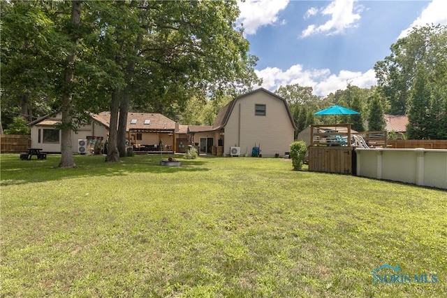8411 Larch Rd, Toledo, OH 43617 - view of yard featuring an outdoor pool