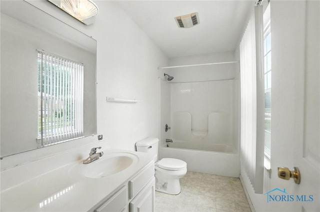 1939 Macomber St, Toledo, OH 43606 - bathroom featuring vanity and bathtub / shower combination