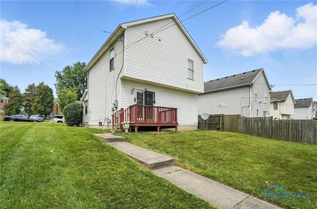 1939 Macomber St, Toledo, OH 43606 - rear view of property with a wooden deck