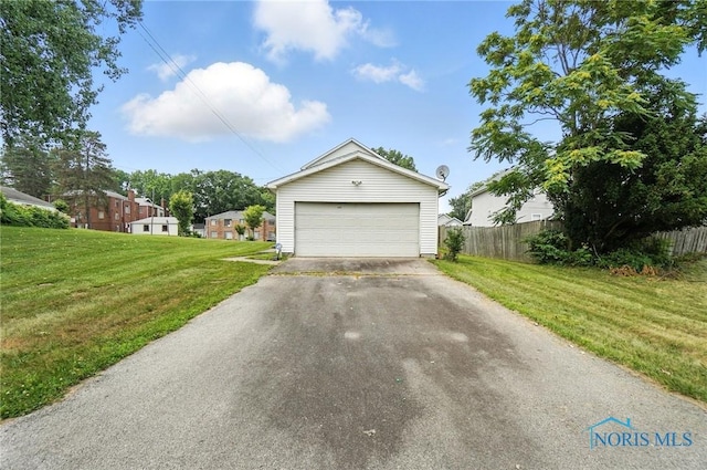 1939 Macomber St, Toledo, OH 43606 - view of garage