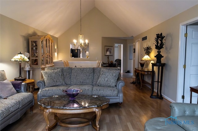 1533 Eaglebrook Rd Unit 1533, Toledo, OH 43615 - living area featuring a chandelier, wood finished floors, and high vaulted ceiling
