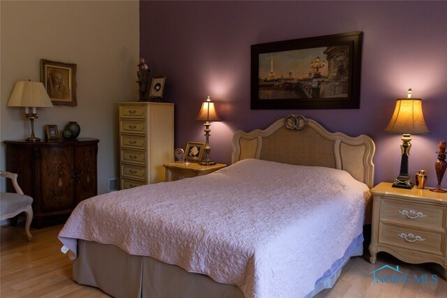 1533 Eaglebrook Rd Unit 1533, Toledo, OH 43615 - bedroom with light wood finished floors